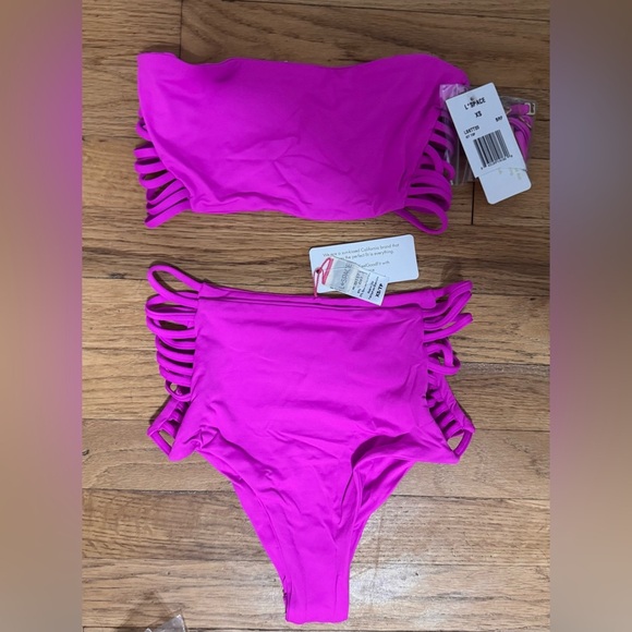 L*Space Harrington Bitsy Bikini Top and Bottom In Bright Fuchsia - Picture 6 of 6